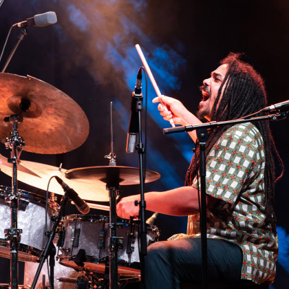 Asher Gamedze (foto: Nada Žgank za Jazz festival Ljubljana)