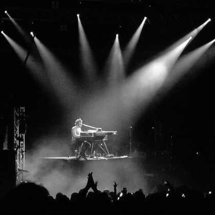 V spomin: D'Angelo