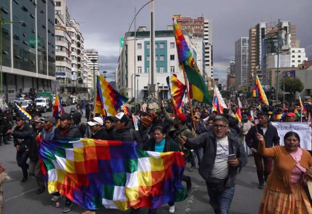Protesti v Boliviji v podporo Evu Moralesu