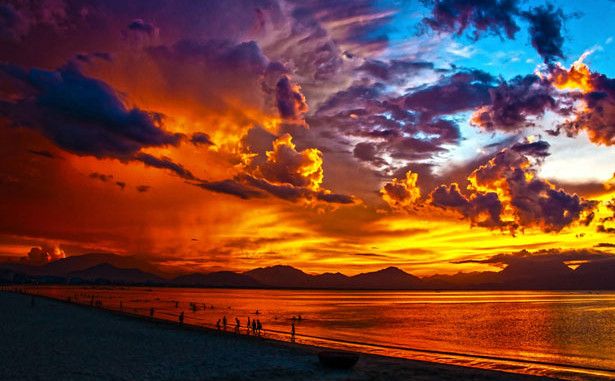 tko ni na plaži